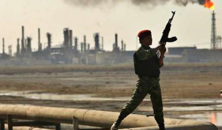نفت دلیل اصلی امریکا برای حمله به داعش