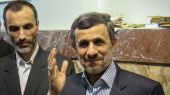 Ahmadinejad Backs No Candidate, But There&rsquo;s a Candidate That Backs Him