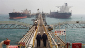 The Pros and Cons of Iran's Oil Threat