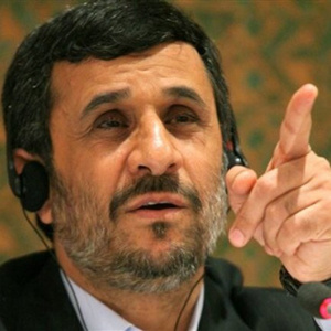 Ahmadinejad in Bloomberg TV