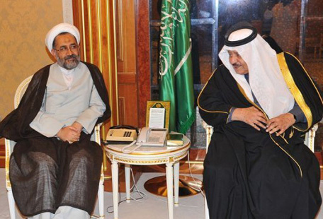 Cold Handshakes: Iranian Intelligence Minister visits Saudi Arabia