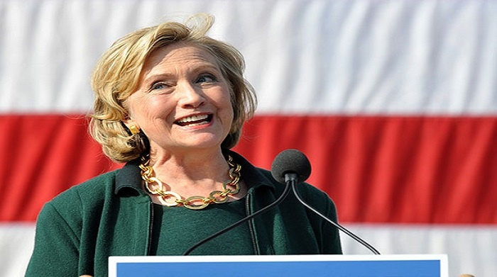 Clinton&rsquo;s Dubious Line on Iran