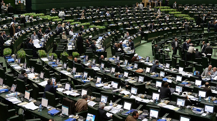 Iran Reaches Out To US Assets in Tit-For-Tat