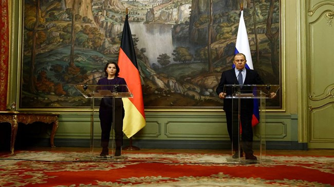 Russia: No new talks on Ukraine until West responds to demands