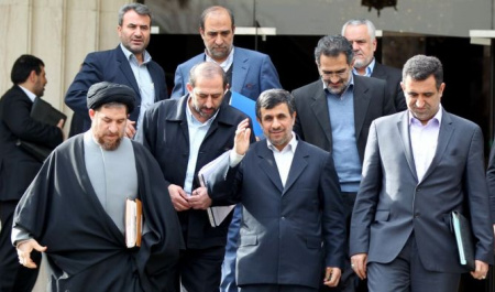 Ahmadinejad and Former Friends Reunite?