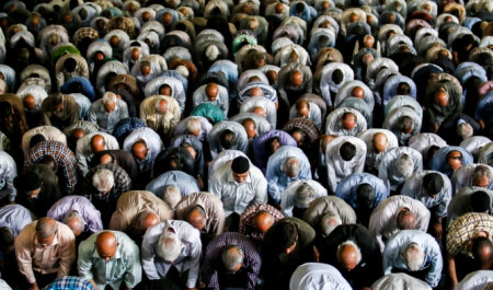 Iran&rsquo;s Friday Prayers: Continuing struggle against the US