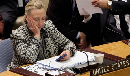 Clinton&rsquo;s E-Mails on Iran