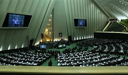 Cautiously Approving: Reformist MP describes Iranian parliament’s take on Trump’s negotiation offer