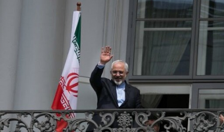 Zarif bids farewell to diplomacy, starts academic career