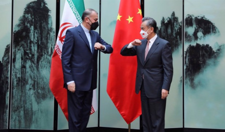 Iran, China vow to fight 'illegitimate, unilateral' sanctions