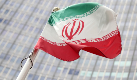 The Fourteenth Government and the Integration of &quot;Diplomacy and the Field&quot;