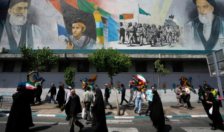 The Illusion of International Support and Iran’s Repeated Experience