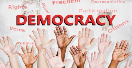 جهان در گذار از دموکراسی صوری
