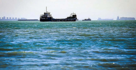 تحلیل تعادل قوا در خلیج فارس از منظر واقع‌گرایی