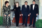 خشم میتران از بی توجهی مبارک به فرانسه