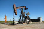 آیا کاهش قیمت نفت به ضرر ایالات متحده است؟