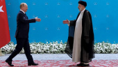 ایران می خواهد در زمین شرق با غرب مذاکره کند