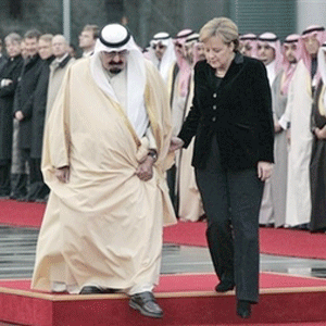 سوغاتىهاى پادشاه پس از بازگشت از اروپا