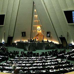 ترکيب کميسيون سياست خارجى مجلس هشتم چه پیامی دارد؟