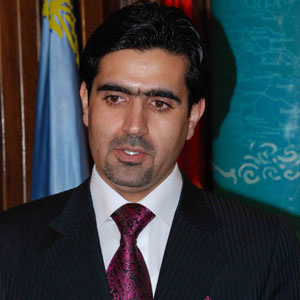 تاثیر حوادث ایران بر افغانستان/ دلیل تبریک زودهنگام کرزی به احمدینژاد