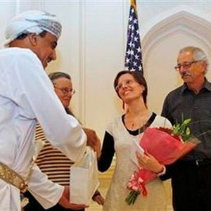 وقتی عمان از آب گل آلود ماهی میگیرد