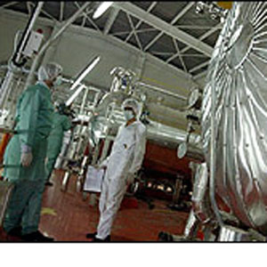 کنفرانس تهران؛ نمایشی از ابعاد صلح آمیز هستهای ایران