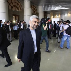 ايران با همه ما بازى مىکند