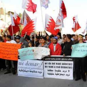 خطای اعراب، بحرین را به دامن ایران می‌اندازد