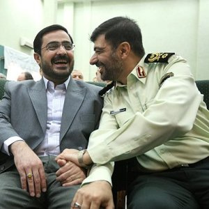 توهین جمعی در تحریمهای فردی