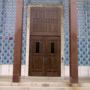 سفارت ایران را مصادره کنید