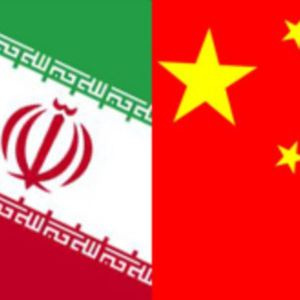 مجله هفته/ همکاریهای چین منحصر به خرید نفت نباشد