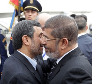قمار  محمد مرسی با تهران و احمدی نژاد