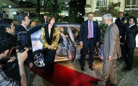 تبعات شکست دیپلماسی را به ایران تذکر دهید