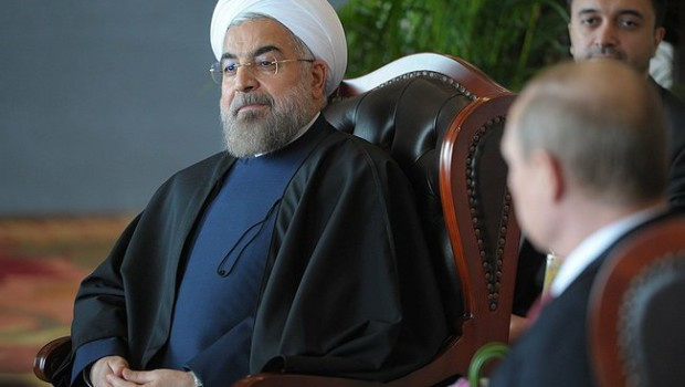 ایران سیاست نگاه به شرق را دنبال میکند