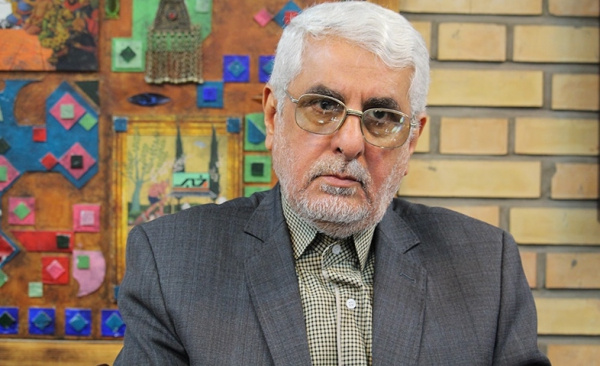 هانیزاده: باید حج را تحریم کنیم