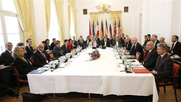 نظرسنجی سازی با سوال های مغرضانه در آمریکا