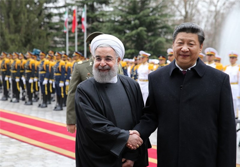 چین برای کاهش تحریم ها به ایران کمک می کند