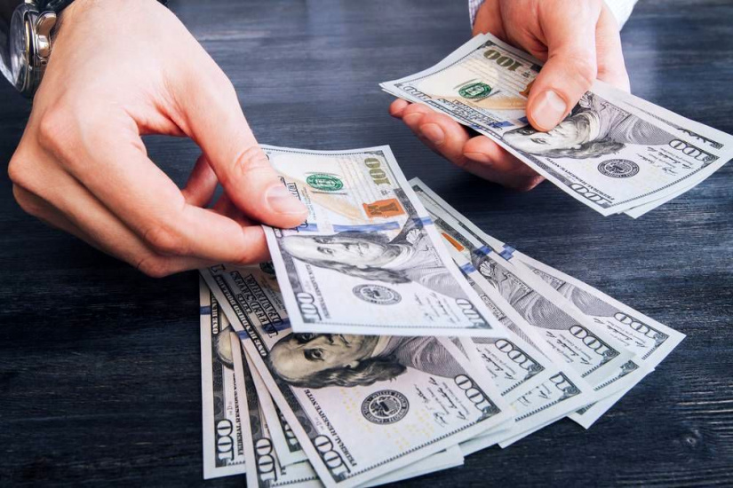 دولت و دیپلماسی دو مقصر اصلی سقوط ارزش ریال هستند؟!