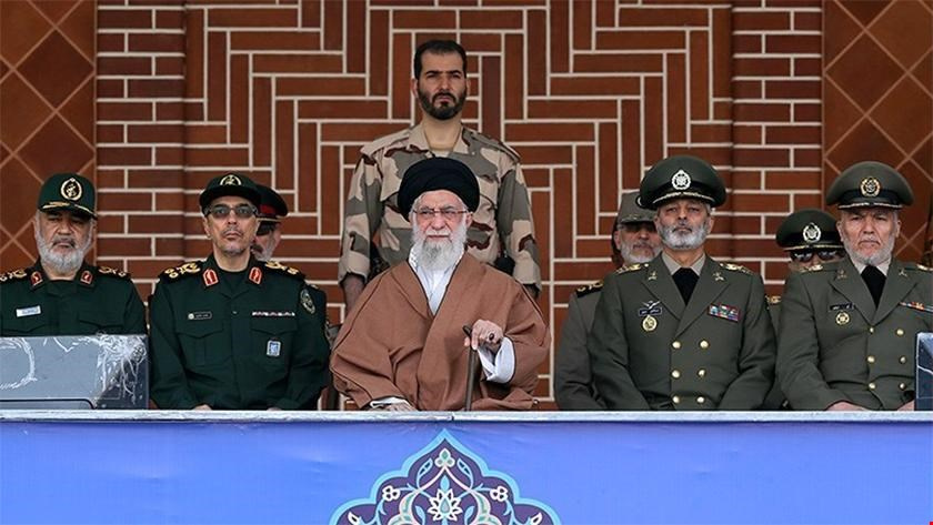 رهبر انقلاب: مطالبات بهحق مردم لبنان و عراق در چارچوب ساختارهای قانونی قابل تحقق است