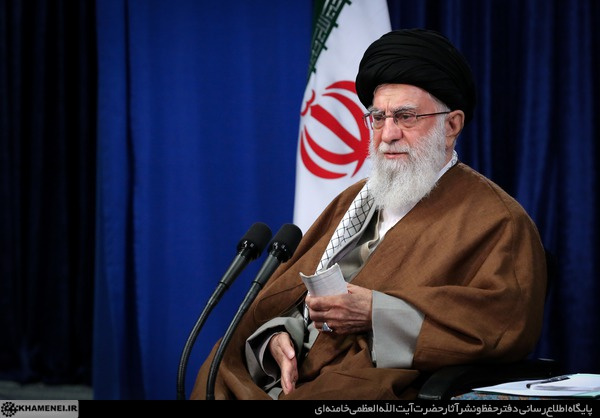 رهبر انقلاب: رشد مناسب تولید میتواند پیکره اقتصاد را در برابر ویروسهایی چون تحریم محافظت کند