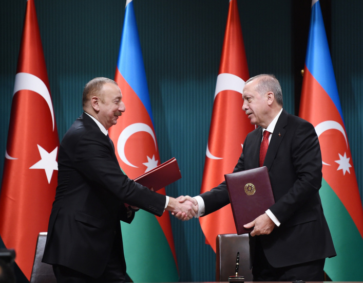 تهاجم از شمال و عادیسازی از جنوب!