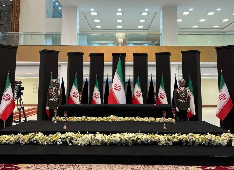 برگزاری مراسم ادای احترام سران کشورهای خارجی به پیکر شهدای خدمت