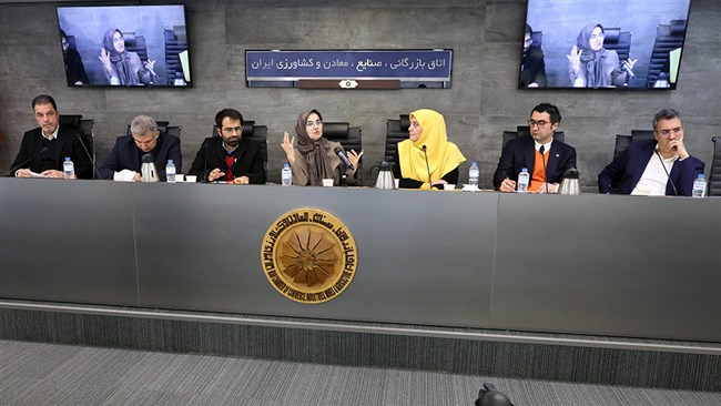 مهمترین اقدام مذاکره برای رفع تحریمهاست/ یکی از ملزومات رشد ۸ درصدی توسعه اقتصاد دیجیتال است