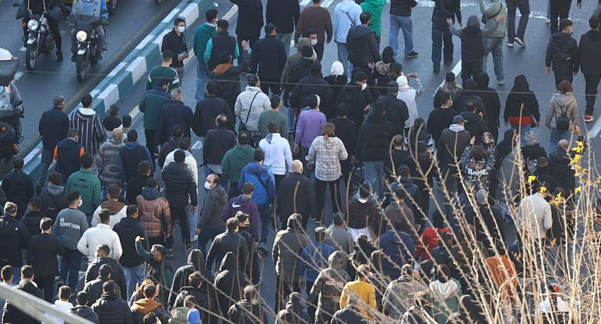 پشت پرده حمایت امریکا و اسرائیل در حمایت از اعتراضات ایران