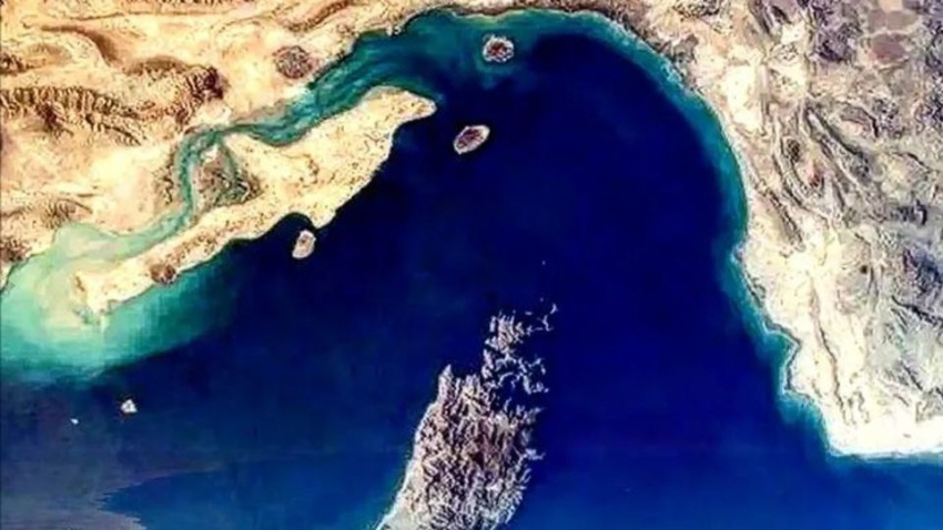 طرح مجلس برای تنگه هرمز