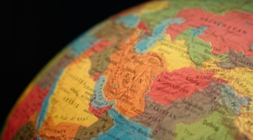 از میدان تا دیپلماسی