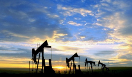 عوامل کاهش قیمت و تولید نفت ایران