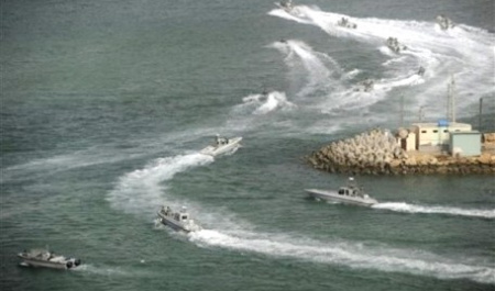 قایق های انتحاری ایران در راه است