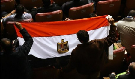 مجله هفته/ اخراج جوان مصری به‌خاطر سفر به ایران
