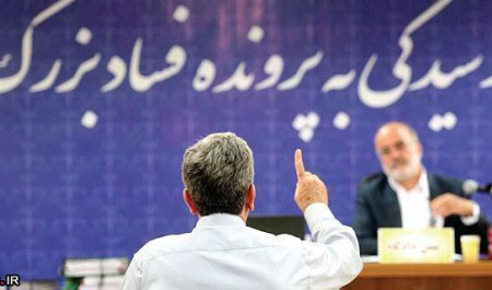 مبارزه با رانت از لغو تحریم ها مهم تر است